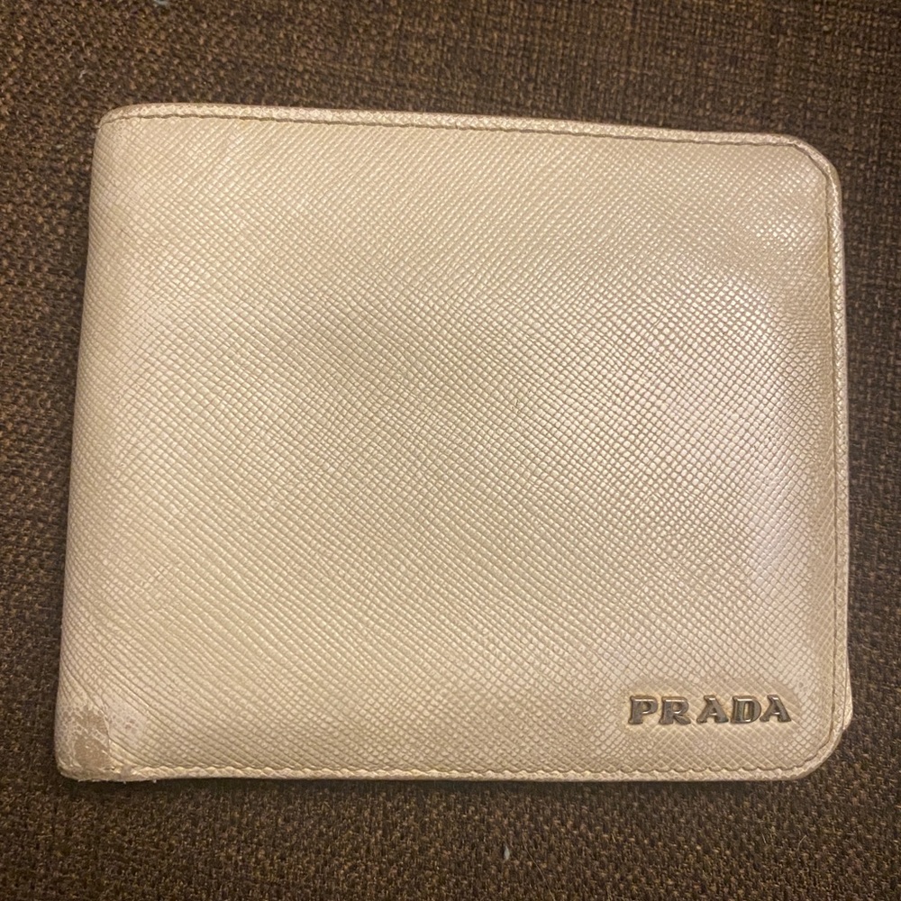 Vintage Mens Saffiano Leather Prada Wallet